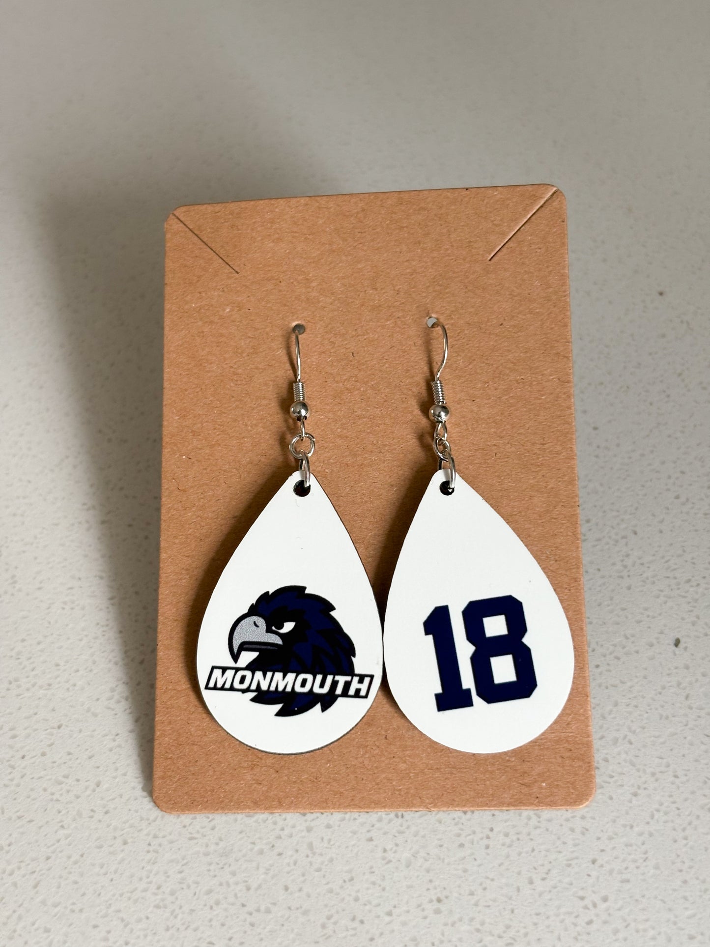 Monmouth Dangle