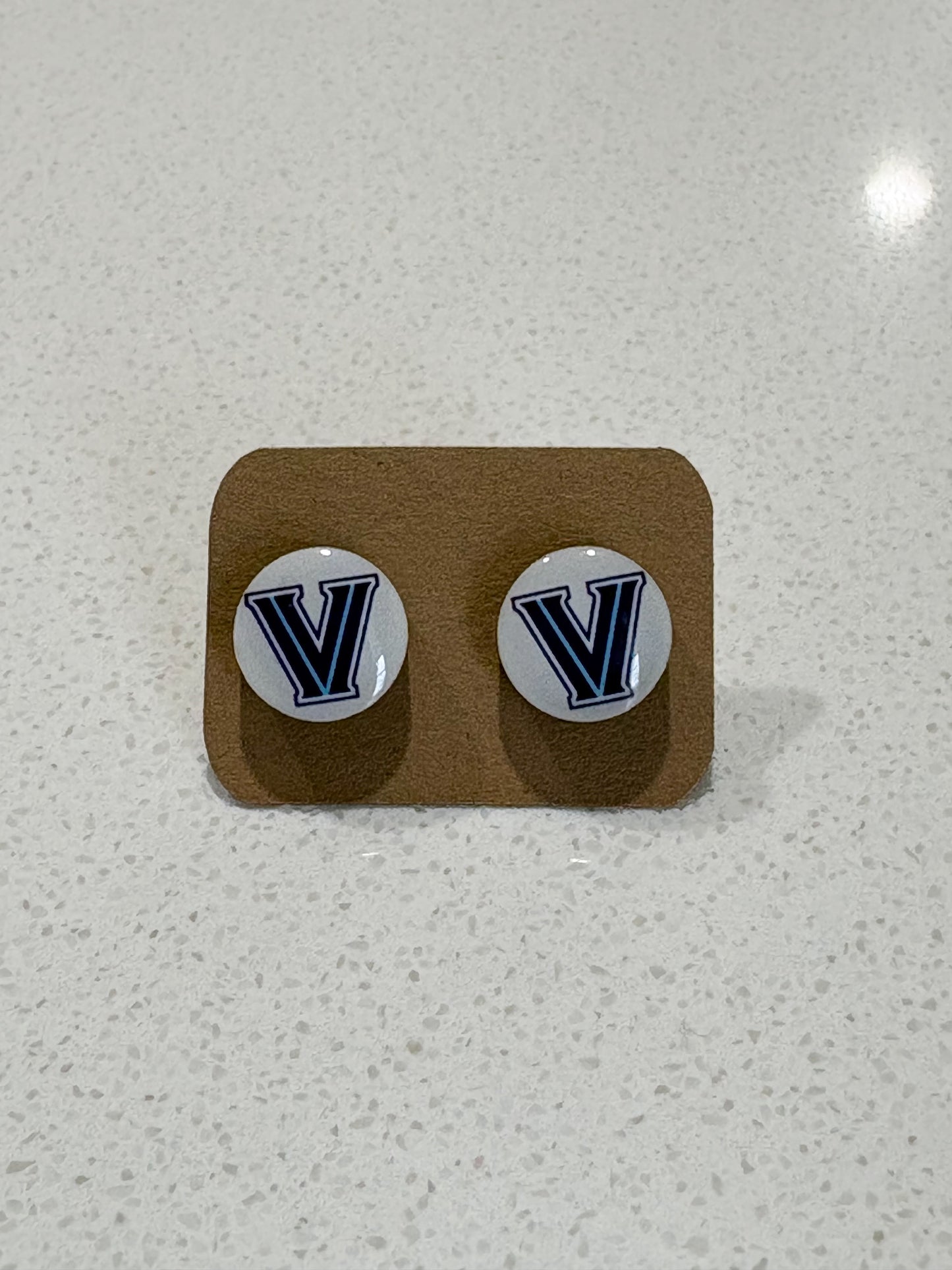 Villanova Studs